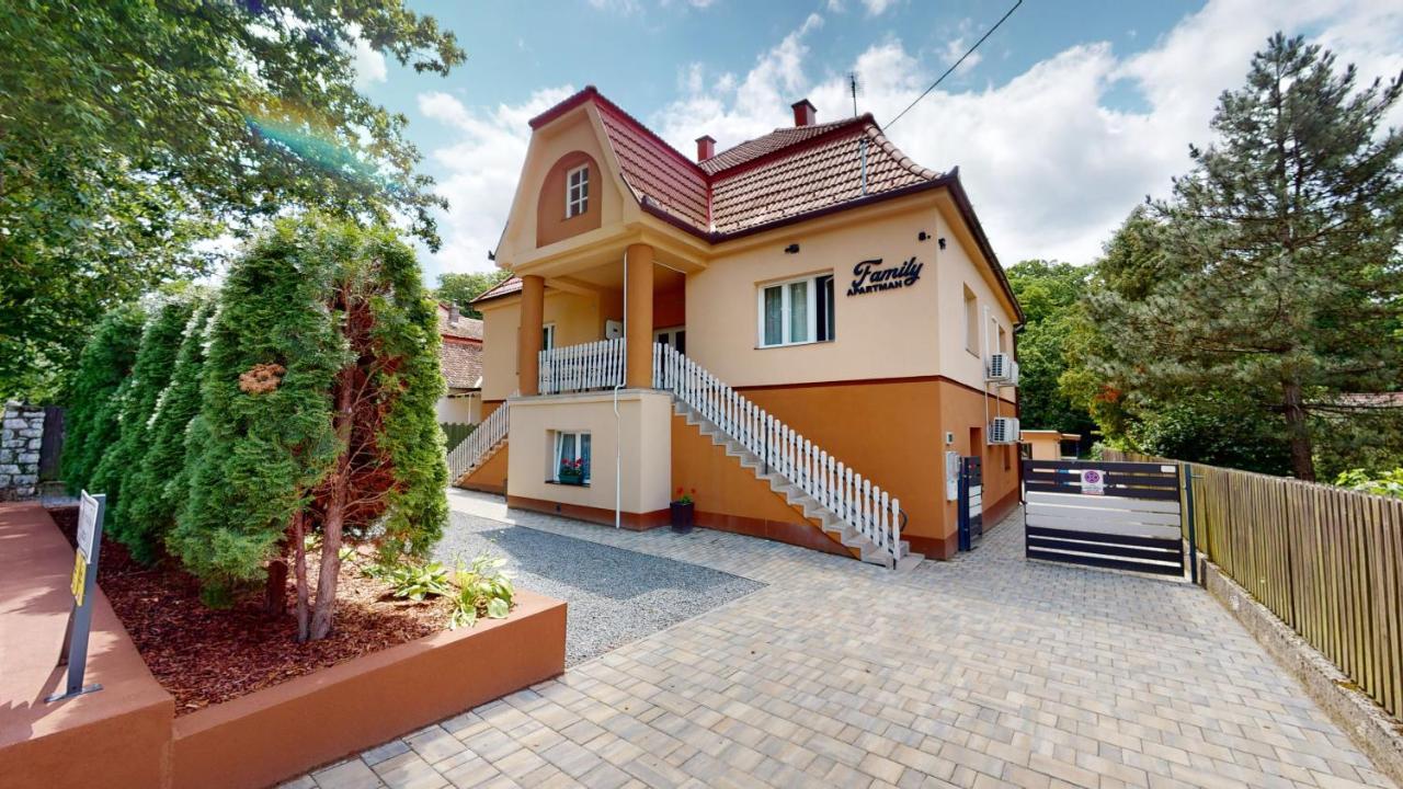 Family Apartman ミシュコルツ エクステリア 写真
